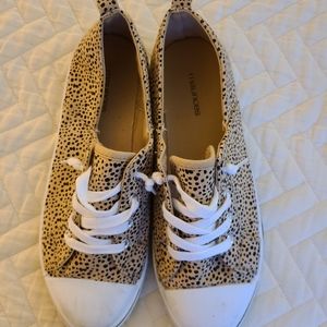 Size 9 Maurices shoes
